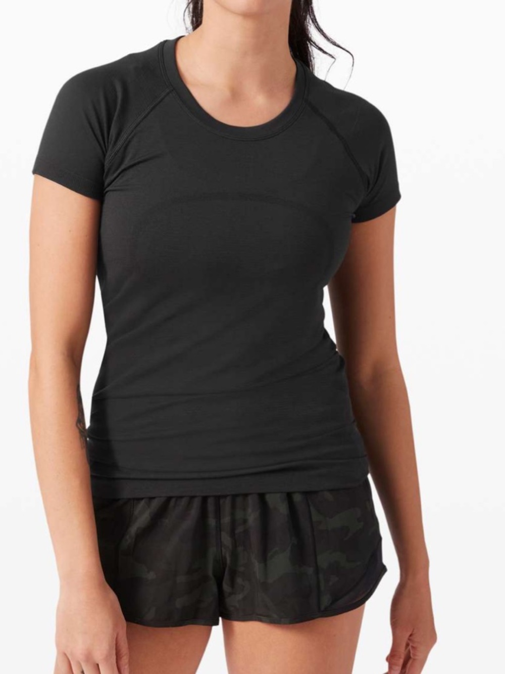 Lululemon Swiftly Tech Short Sleeve 2.0  Women’s Black sz12
